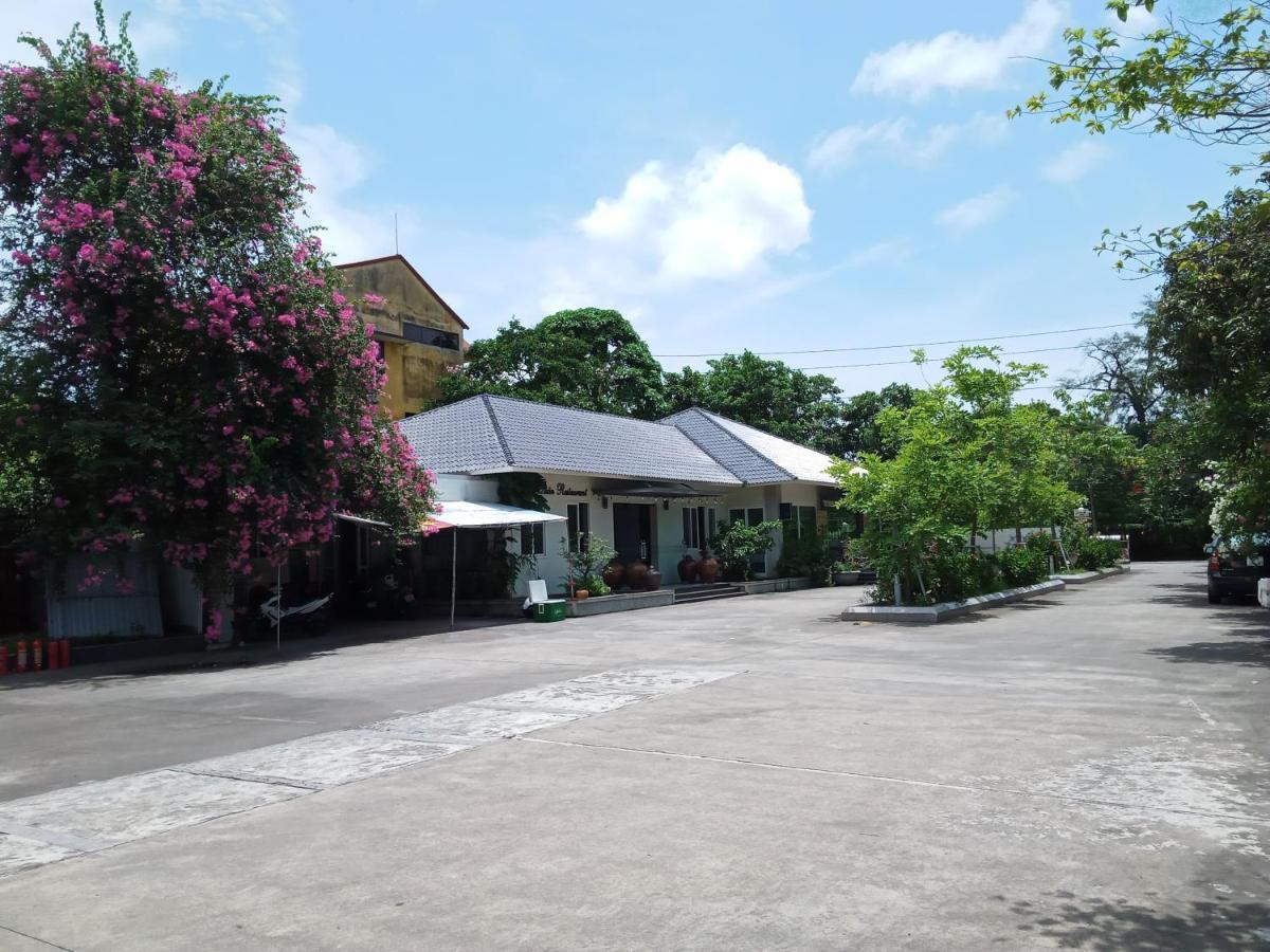 Nha Khach Hai Quan Ðố Sơn エクステリア 写真